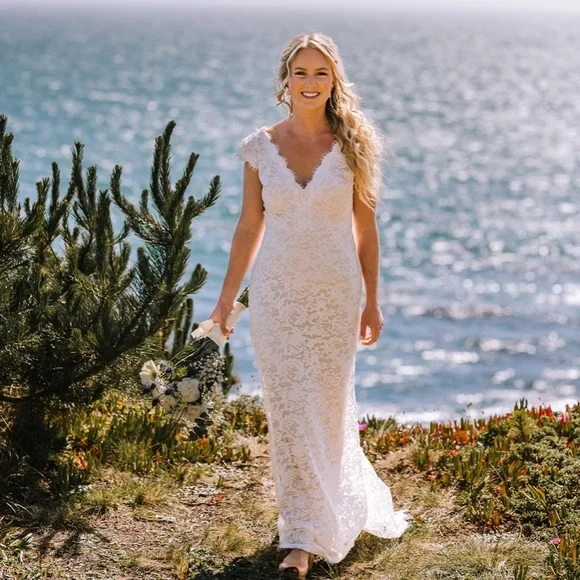 Tadashi Shoji | Dresses | Tadashi Shoji Segwick Wedding Dress | Poshmark